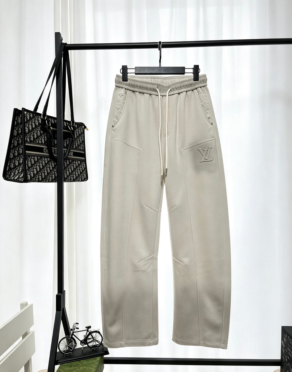 26 Washed black sweatpants