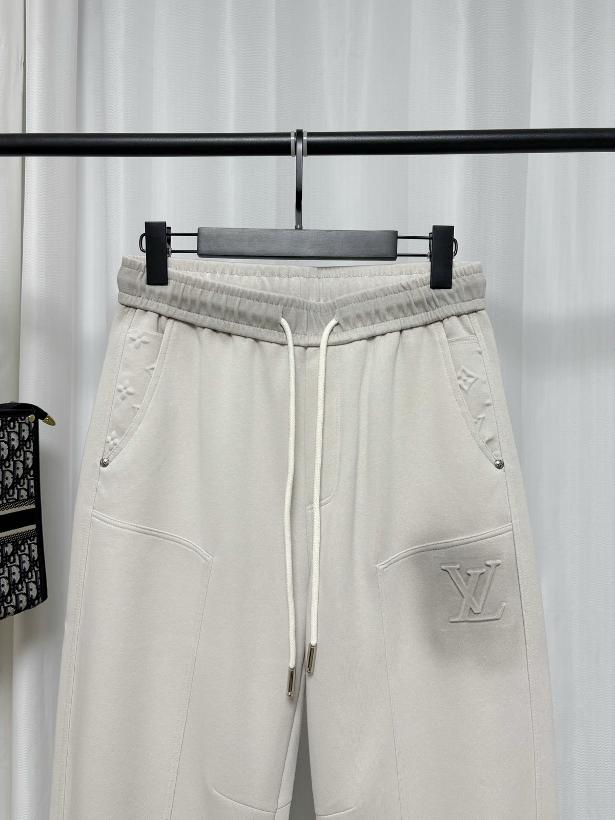 26 Washed black sweatpants
