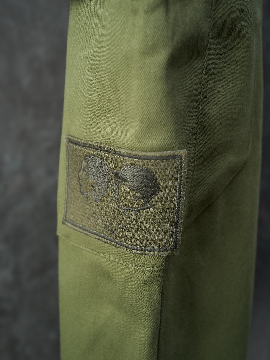 26 collaboration series 3D portrait pocket workwear pants