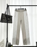 26 Full of printed floral elements casual sweatpants