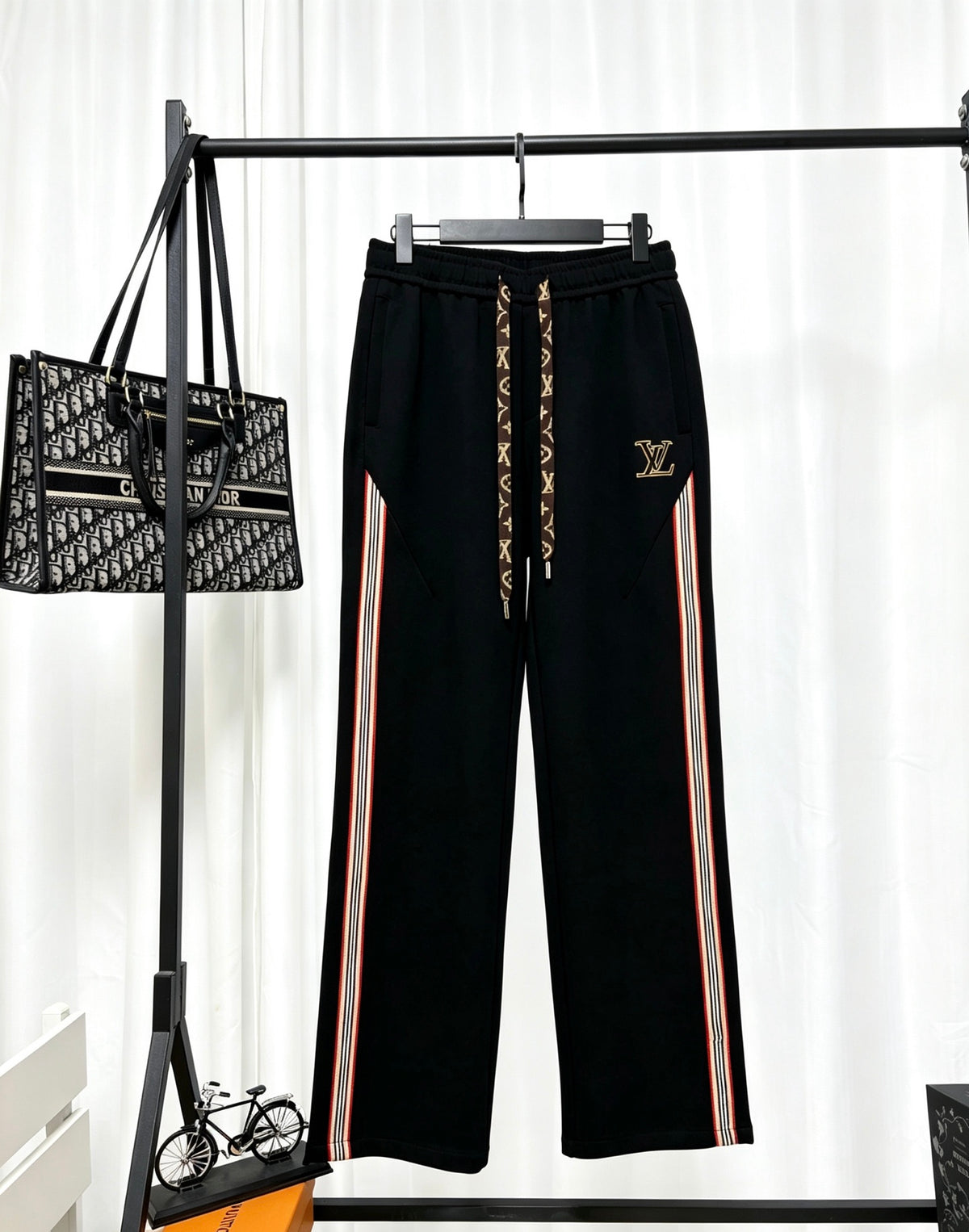 26✨ Men's casual straight leg sweatpants