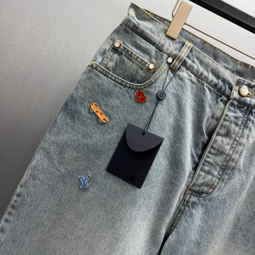 26 Skateboard denim pants