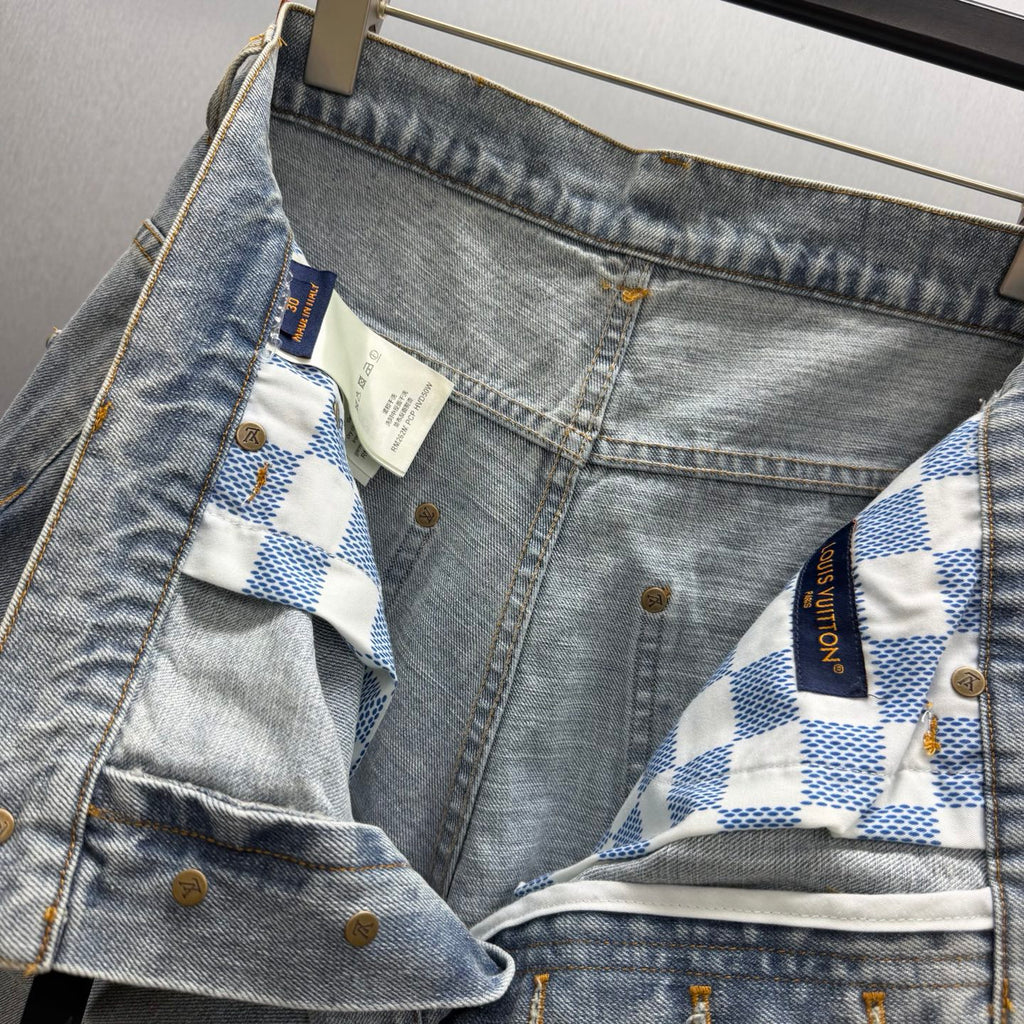 26 Skateboard denim pants