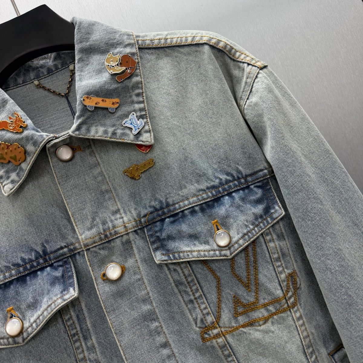 26 Qixi limited truck denim jacket