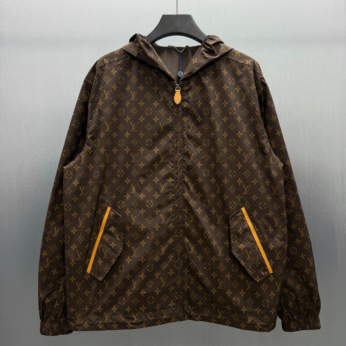 26 Mulberry Silk Technology Windproof Jacket