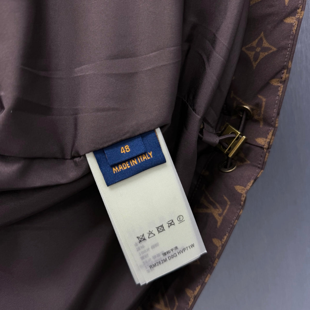 26 Mulberry Silk Technology Windproof Jacket