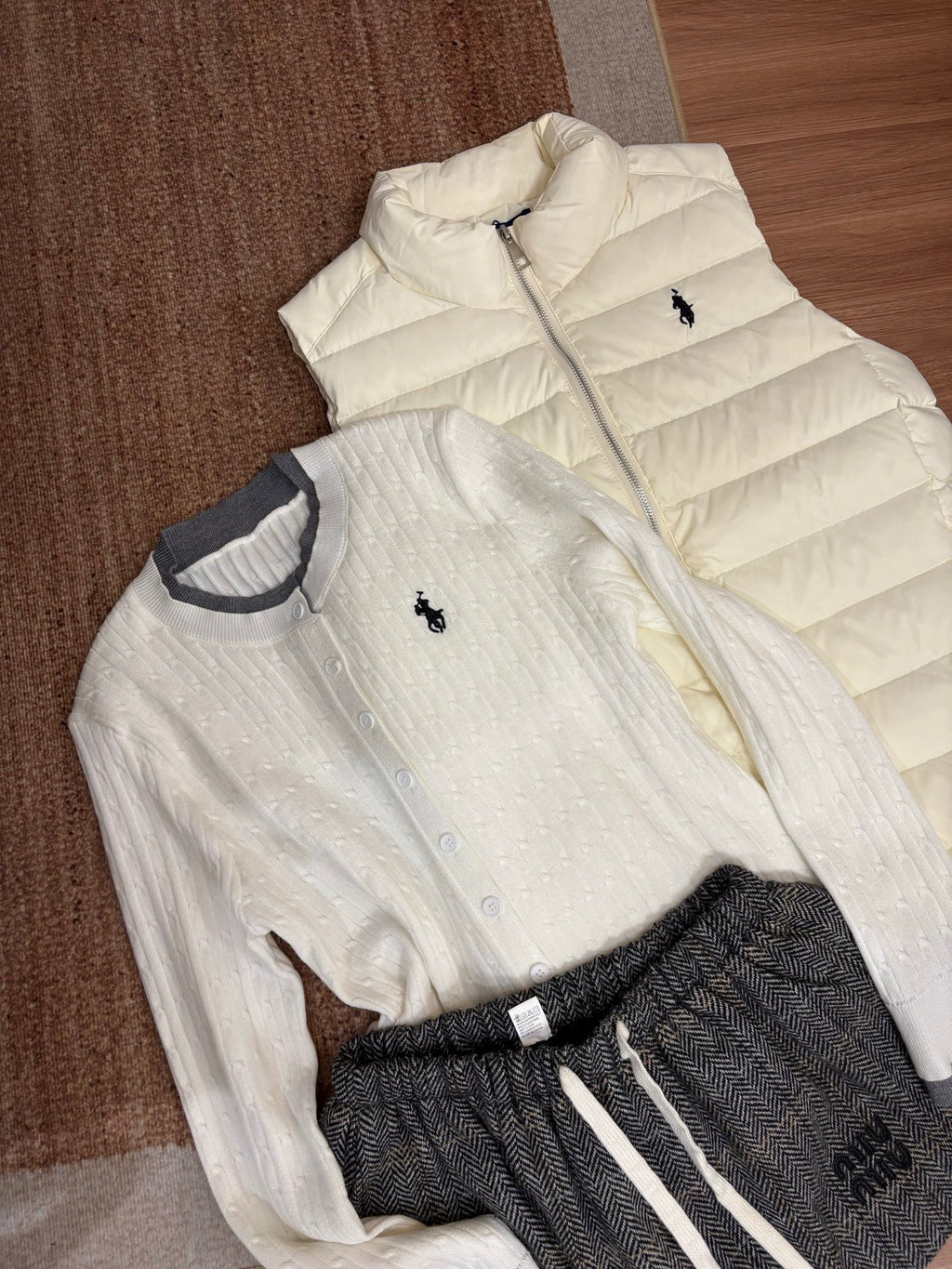 Pony embroidered knitted cardigan ➕ Down vest set (two-piece set)