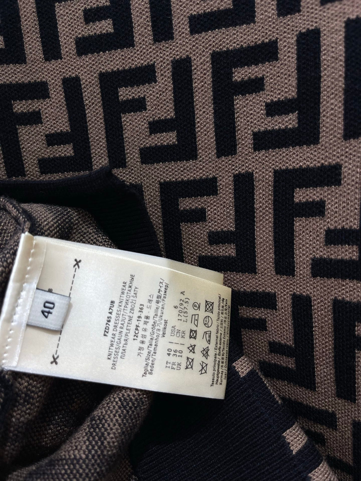 New retro classic vintage floral printed knit sweater